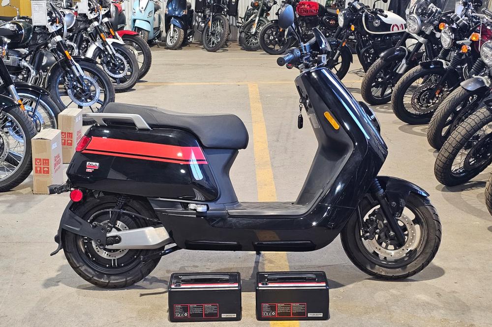 2022 NIU NQi GT Pro – Black and Red – Electric Scooter